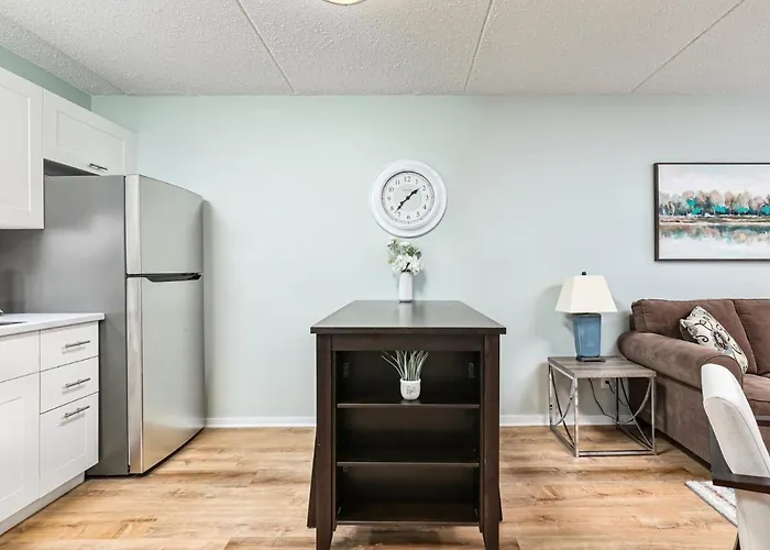 The Nordic - Central Collingwood Condo
